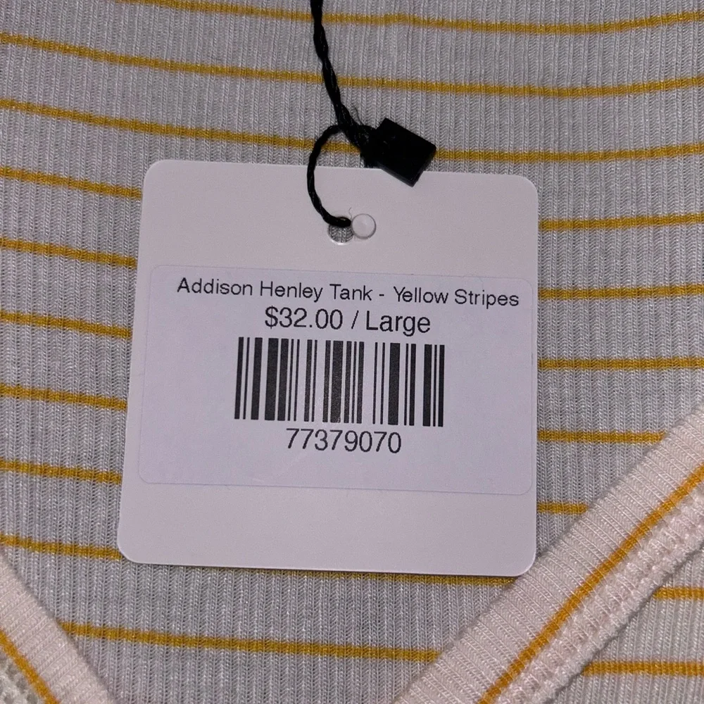 Michelle Mae tank top - Picture 3 of 4